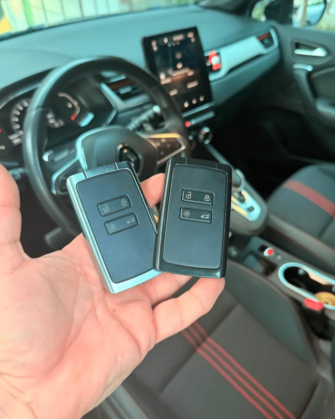 Izrada originalne kartice za Renault Captur RS 2022 - fotografija 1