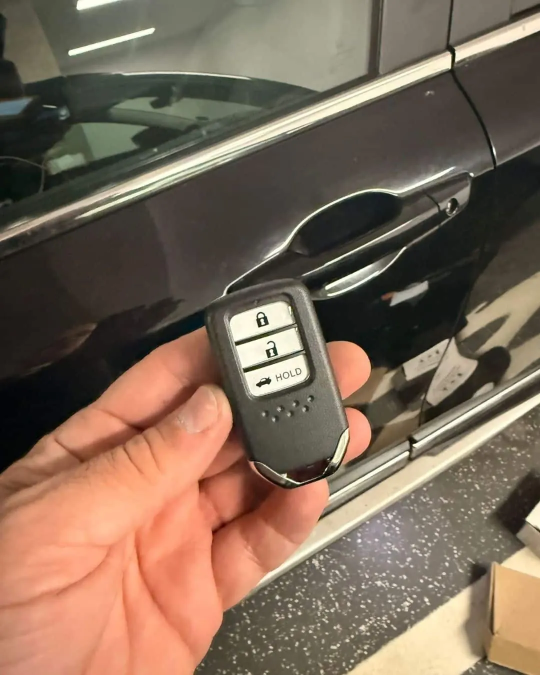 Izgubljeni svi ključevi za Honda CR-V 2019 - hitna intervencija na terenu u Beogradu - fotografija 1