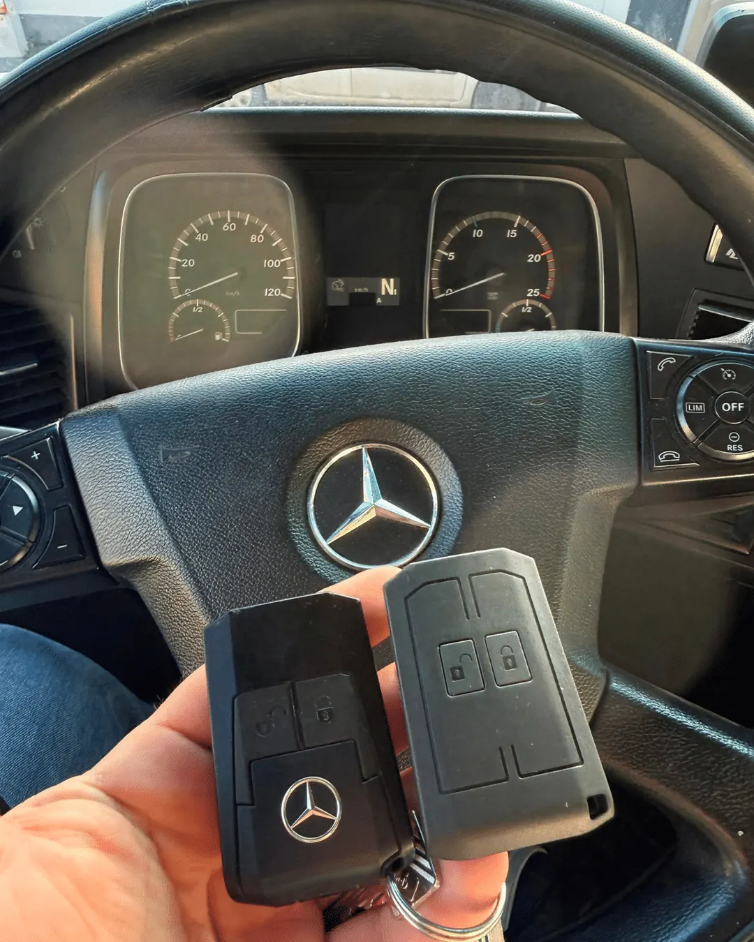 Izrada rezervnog ključa za Mercedes Actros - izlazak na teren - fotografija 2