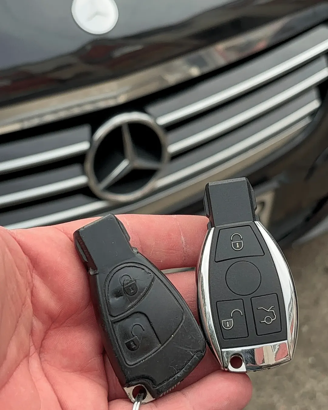 Izrada modernog hromiranog ključa za Mercedes vozila - fotografija 2