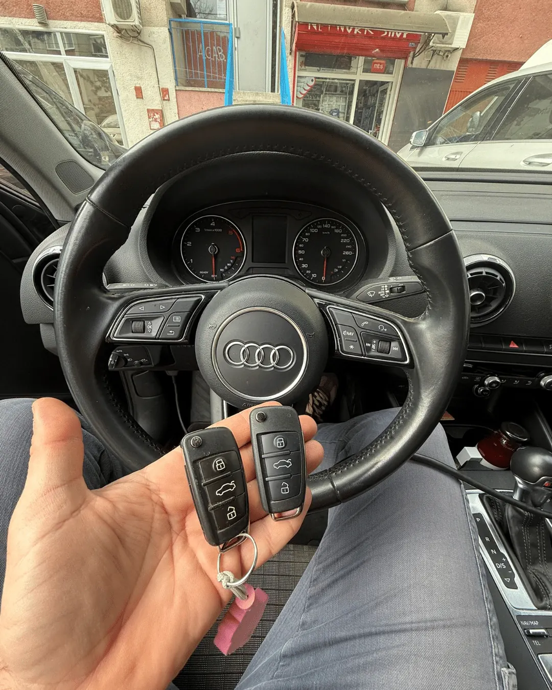 Izrada auto ključa za Audi A3 u Beogradu - fotografija 1
